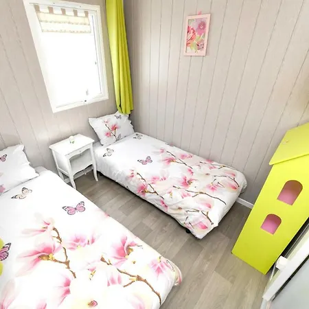 Chalet Rue De Beauvoir - 2 *